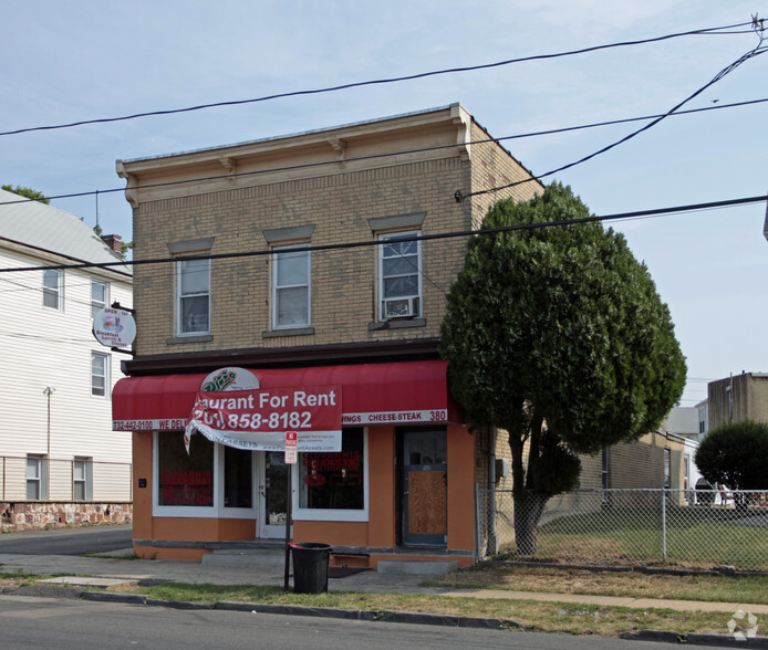 380 New Brunswick Ave, Perth Amboy, NJ for lease - Building Photo - Image 2 of 2