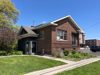 More details for 213 E Paw Paw St, Paw Paw, MI - Office for Sale