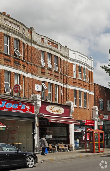 W7 Hanwell Broadway, London for lease - Building Photo - Image 2 of 2