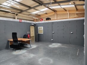 School Rd, Lowestoft for lease Interior Photo- Image 2 of 6