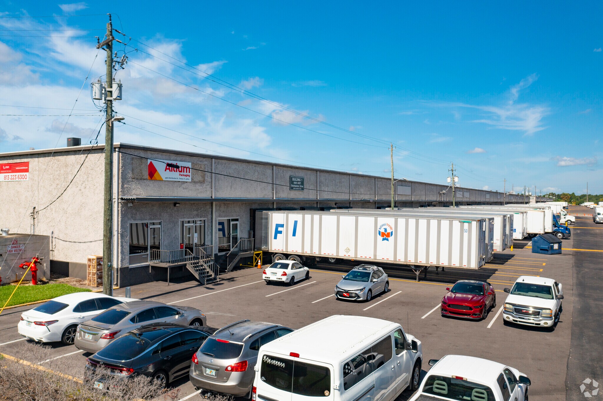 4901-4971 Distribution Dr, Tampa, FL à louer Photo principale- Image 1 de 7