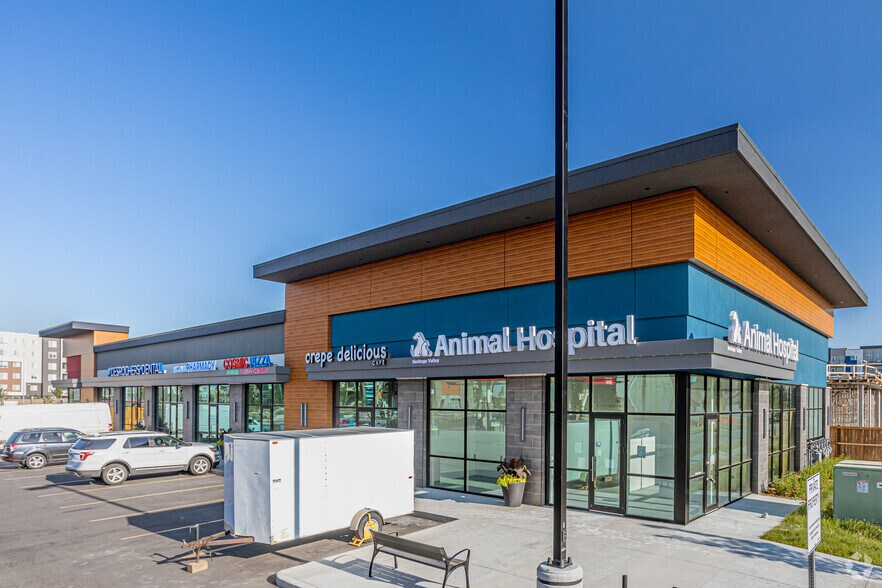 703 Daniels Way SW, Edmonton, AB for sale - Building Photo - Image 1 of 1