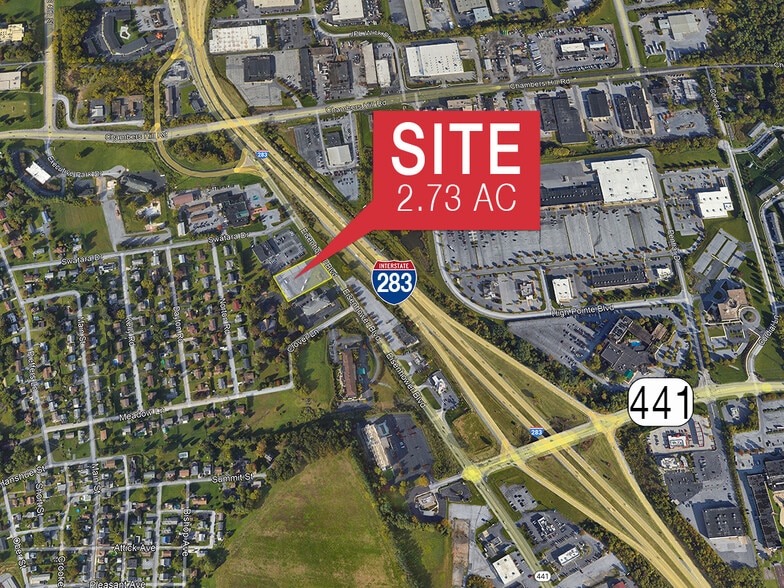 631 S Eisenhower Blvd, Harrisburg, PA for lease - Building Photo - Image 1 of 3