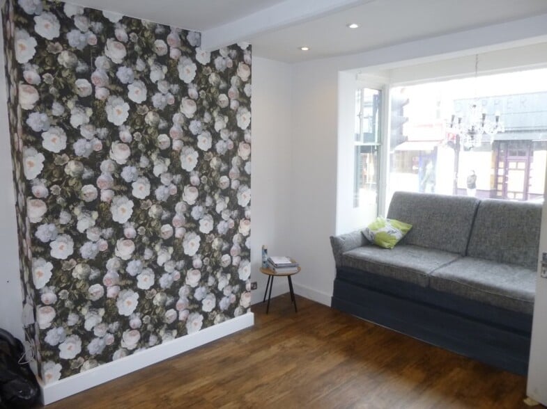 204 High St, Dorking à vendre - Photo intérieure - Image 3 de 10