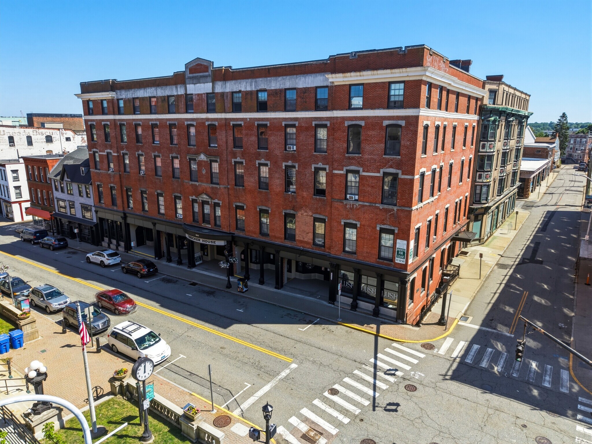 35 Union St, New London, CT à vendre Photo du bâtiment- Image 1 de 40