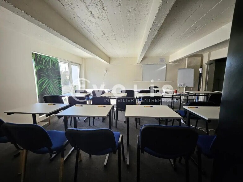 Bureau dans Vanves à louer - Photo intérieure - Image 3 de 12