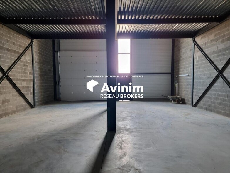 Industrial in Montpellier for sale - Building Photo - Image 3 of 4