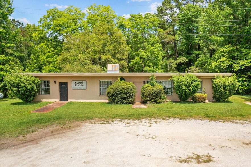 3522 James B White Hwy, Whiteville, NC à vendre - Photo du bâtiment - Image 1 de 51