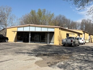 Plus de détails pour 3529 Main St, Parsons, KS - Commerce de détail à vendre
