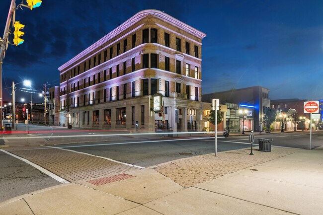 More details for 2 S Main St, Pittston, PA - Office/Medical, Flex for Lease