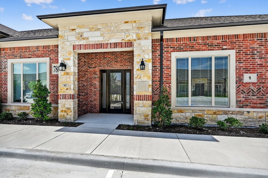 7884 Preston Rd, Frisco, TX for lease - Building Photo - Image 3 of 14