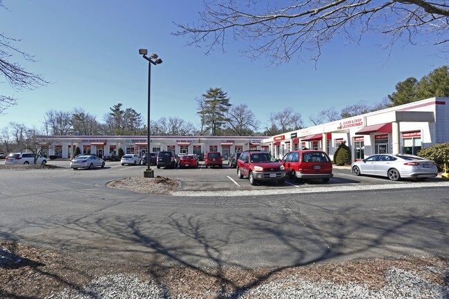Plus de détails pour 347 Centre Ave, Rockland, MA - Commerce de détail à louer