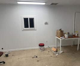 200 Corporate Cir, Toms River, NJ for lease Interior Photo- Image 2 of 6