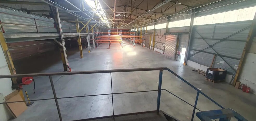 Industriel dans Vitrolles à vendre - Photo intérieure - Image 2 de 5