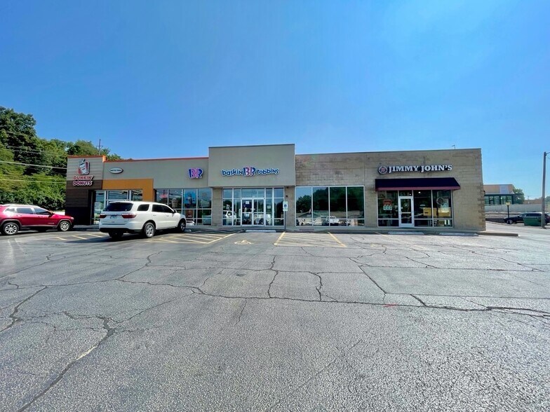 100 Chatham Rd, Springfield, IL for lease - Building Photo - Image 1 of 4