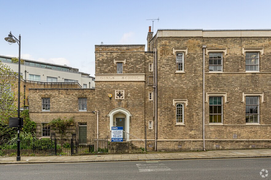 25 Amwell St, Londres à vendre - Photo du bâtiment - Image 3 de 4