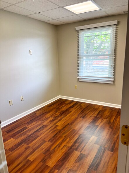 609 Dutchmans Ln, Easton, MD à vendre - Photo intérieure - Image 2 de 12