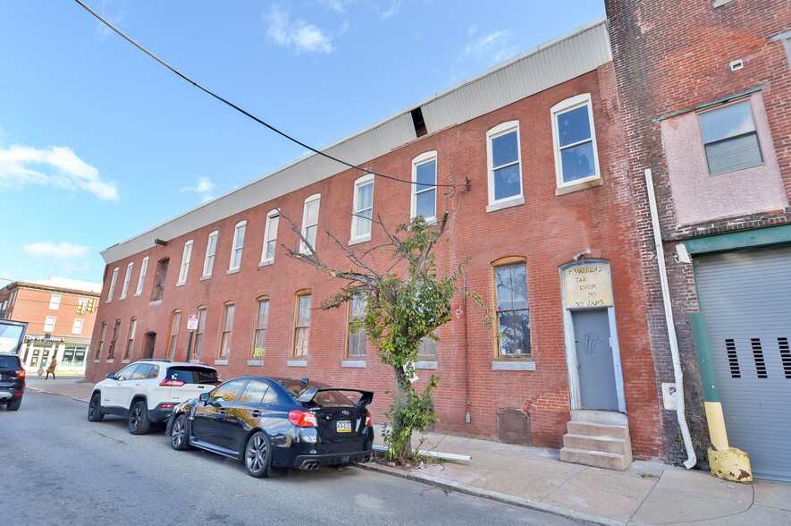 250 W Girard Ave, Philadelphia, PA for sale - Building Photo - Image 1 of 1