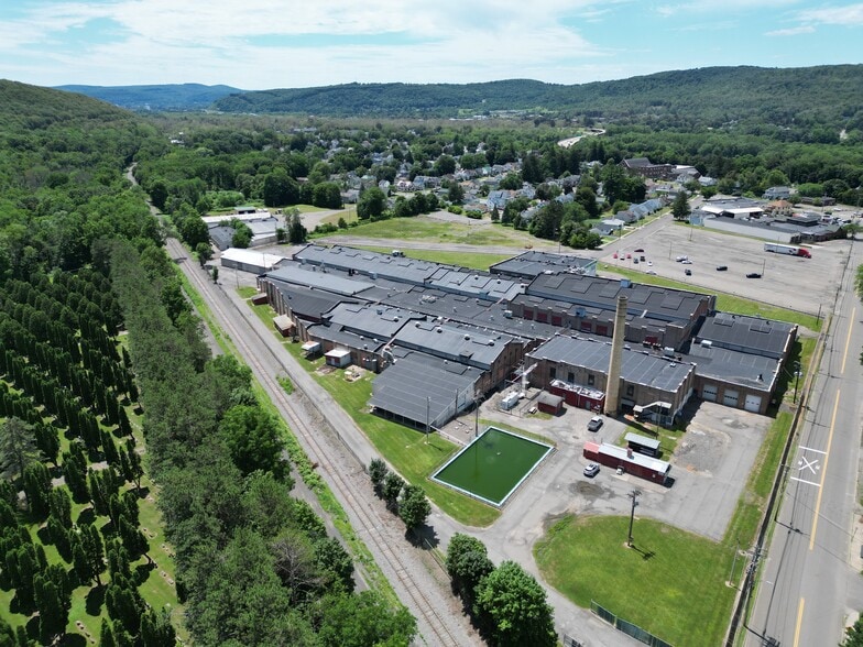 11 Beckwith Ave, Binghamton, NY for lease - Building Photo - Image 3 of 16