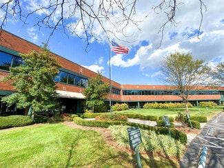 More details for 5111 Commerce Crossings Dr, Louisville, KY - Office for Lease