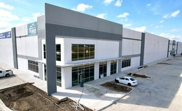 Freeport Rd, Von Ormy, TX for lease Building Photo- Image 2 of 4