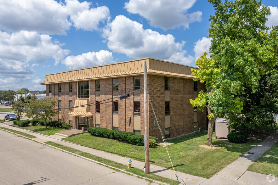 201 Riverside Dr, Dayton, OH à vendre - Photo du bâtiment - Image 1 de 1