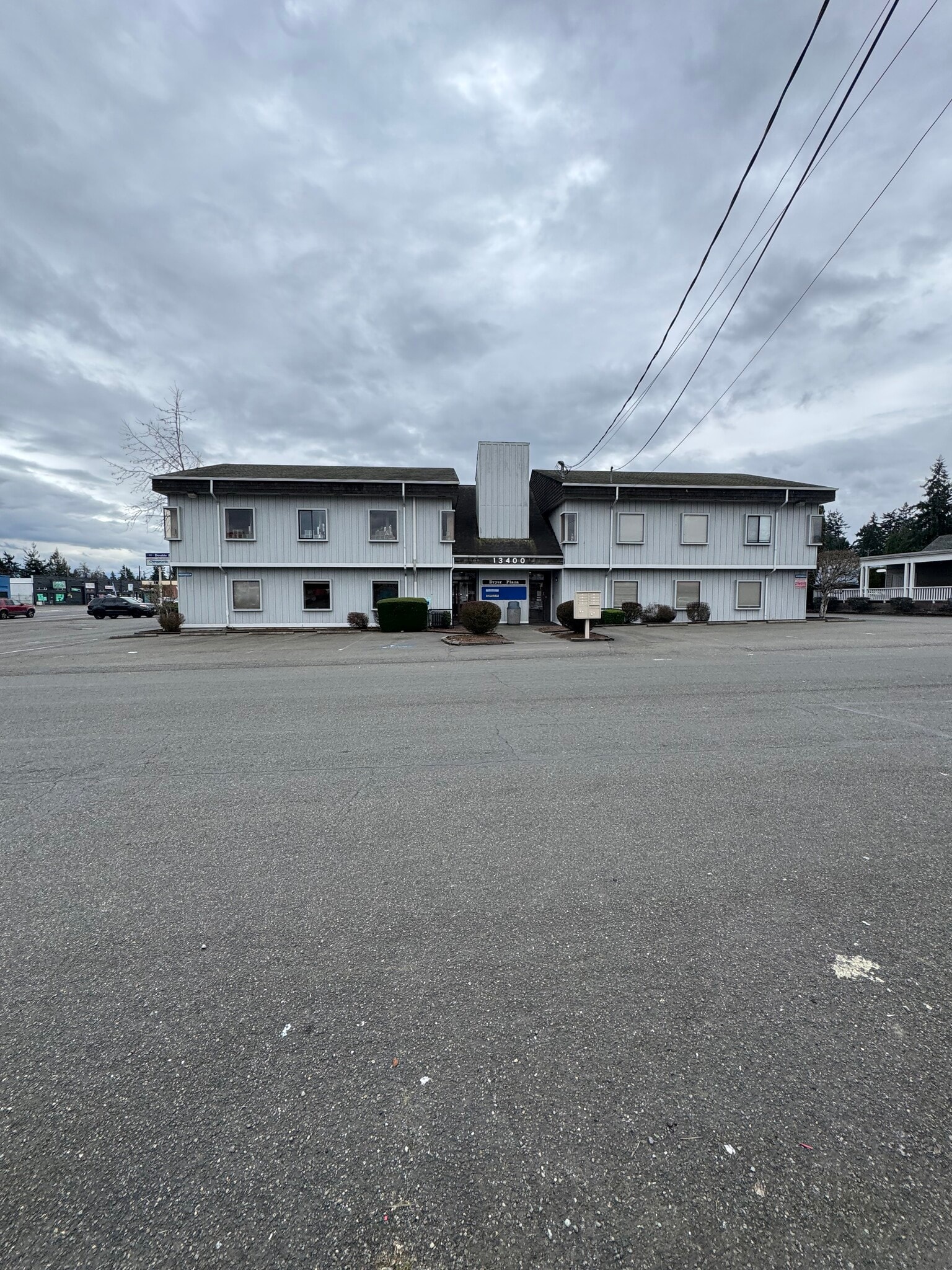 13400 Pacific Ave S, Tacoma, WA à louer Photo principale- Image 1 de 2