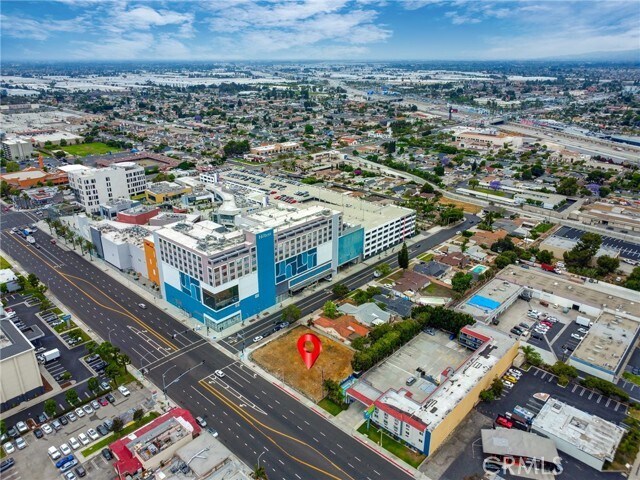 7911 Orangethorpe ave, Buena Park, CA à vendre - Photo du bâtiment - Image 3 de 9