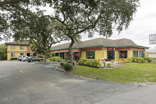 Plus de détails pour 7222 S Tamiami Trl, Sarasota, FL - Bureau/Commerce de détail à louer