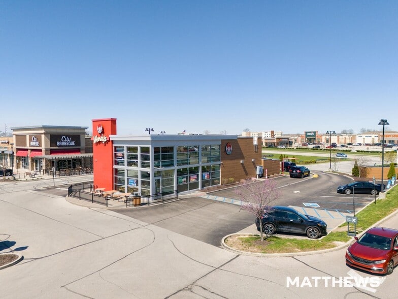 6120 Whitestown Pky, Whitestown, IN à vendre - Photo du bâtiment - Image 2 de 3