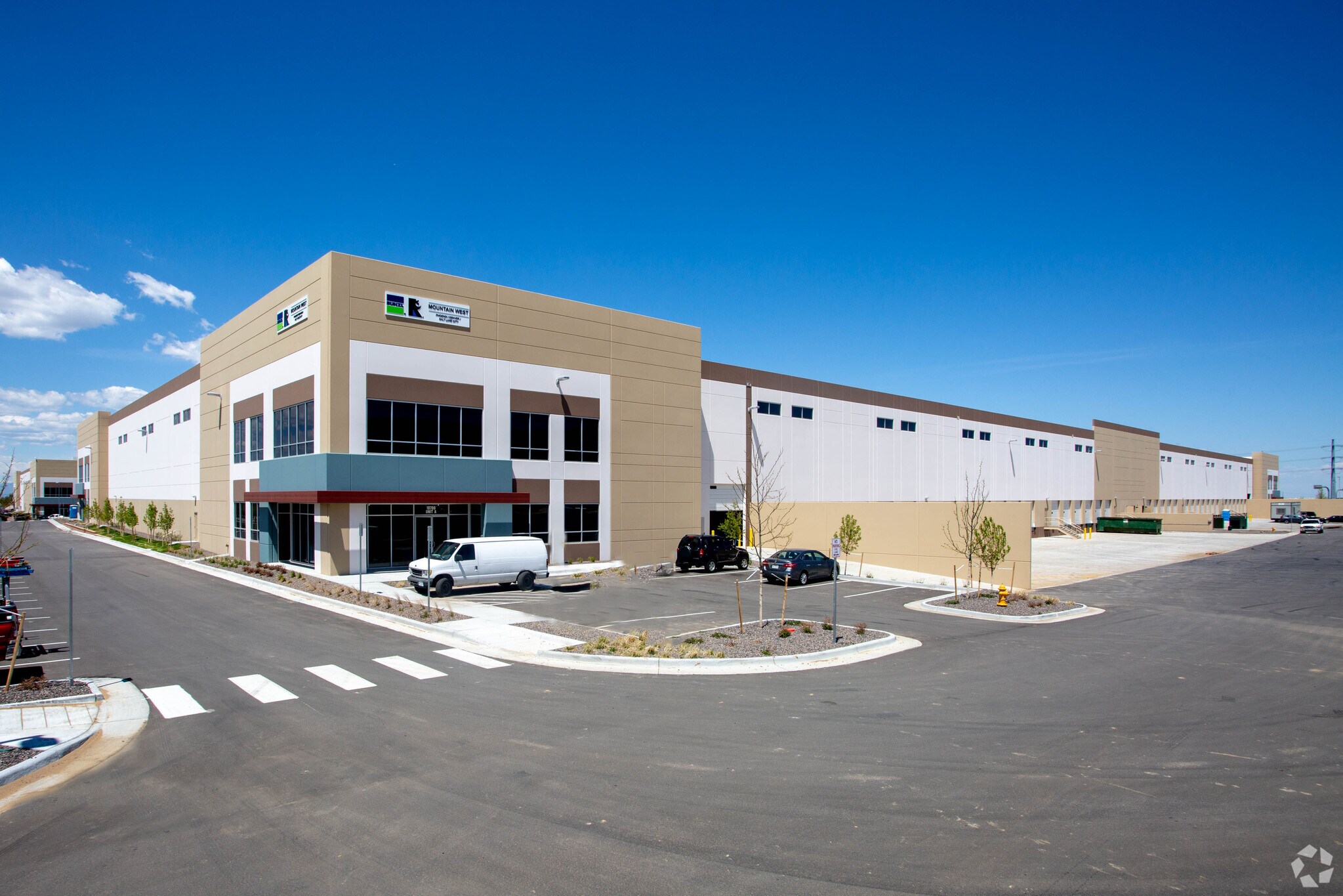 19700 E 23rd Ave, Aurora, CO for lease Primary Photo- Image 1 of 8