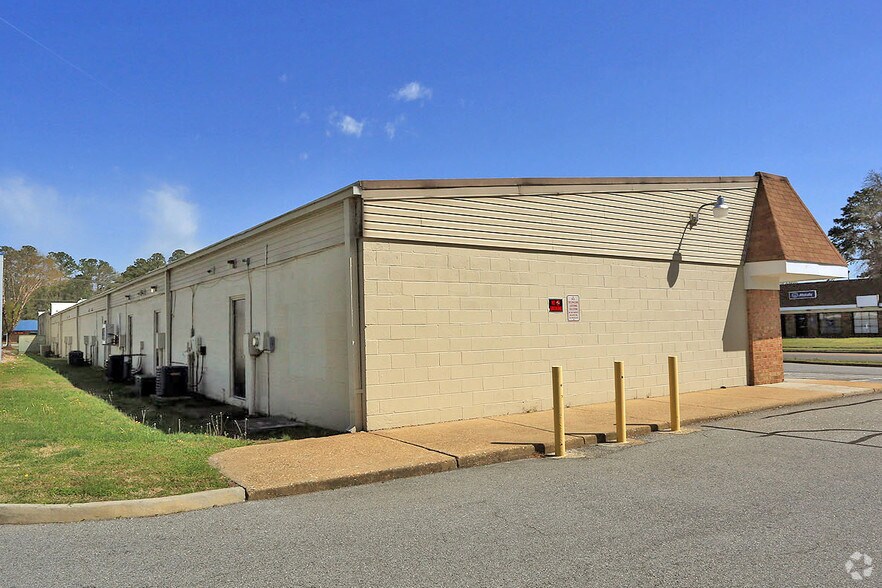 3580-3591 Forest Haven Ln, Chesapeake, VA à louer - Photo du bâtiment - Image 3 de 3