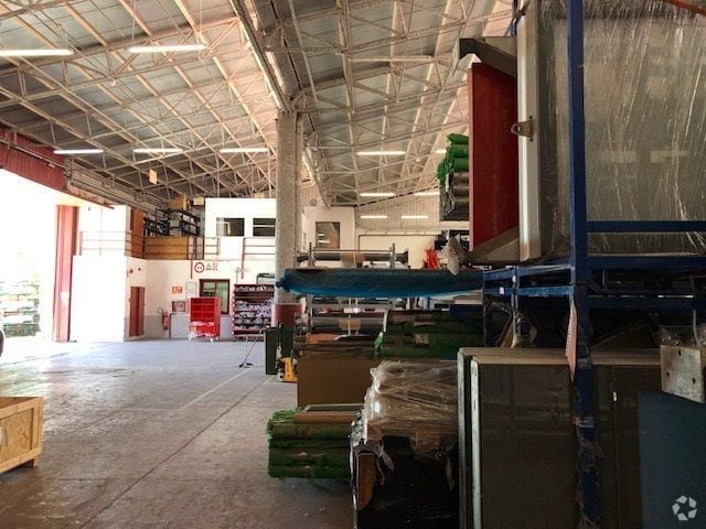 Industrial in San Fernando de Henares, Madrid for sale - Building Photo - Image 2 of 8