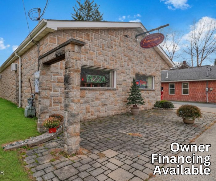 302 Pennsylvania Ave, Matamoras, PA for sale - Building Photo - Image 1 of 1