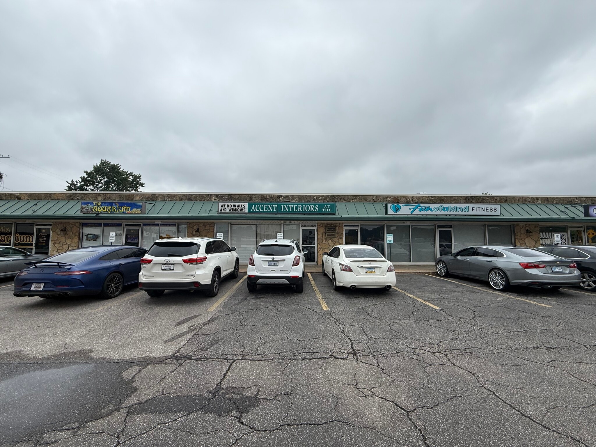 6355 E Kellogg Dr, Wichita, KS for lease Building Photo- Image 1 of 5