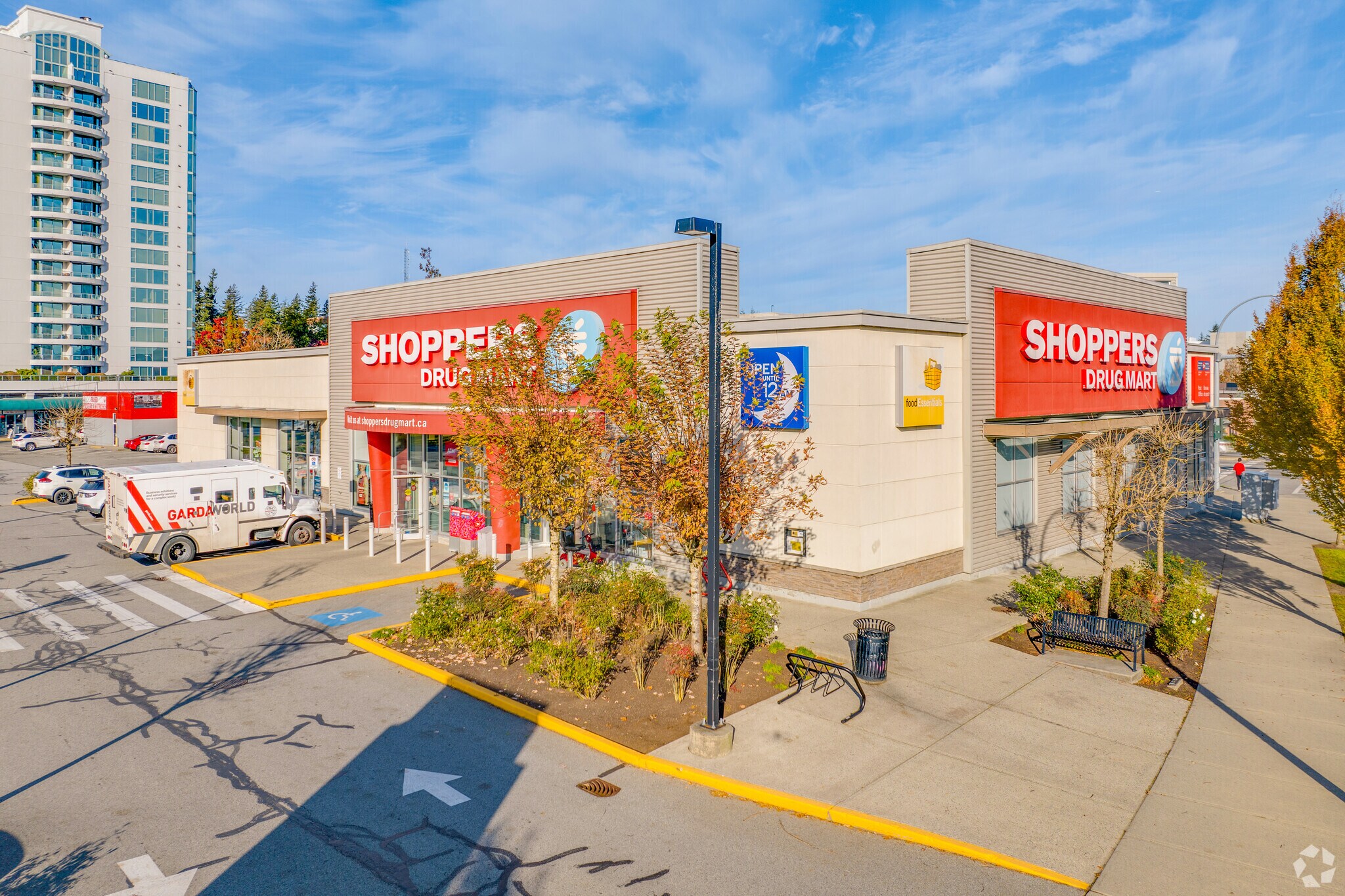 32390 S Fraser Way, Abbotsford, BC for sale Primary Photo- Image 1 of 1