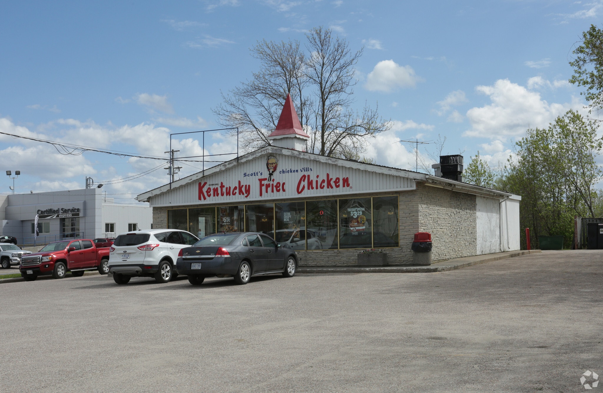 145 Madawaska Blvd, Arnprior, ON for sale Primary Photo- Image 1 of 1