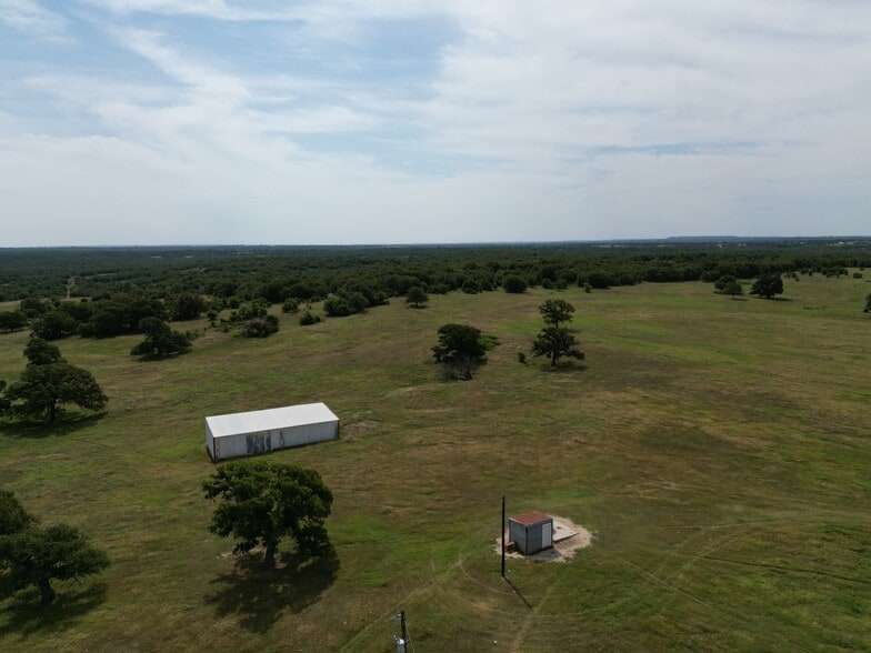 2116 FM 3301, Nocona, TX for sale - Building Photo - Image 3 of 31