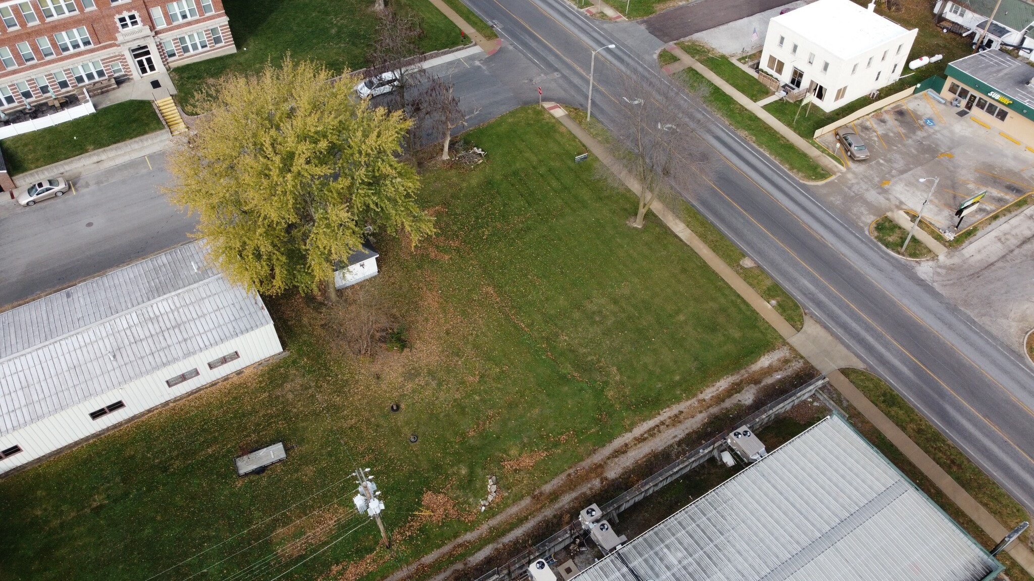 1402 E 9th St, Trenton, MO à vendre Aérien- Image 1 de 4
