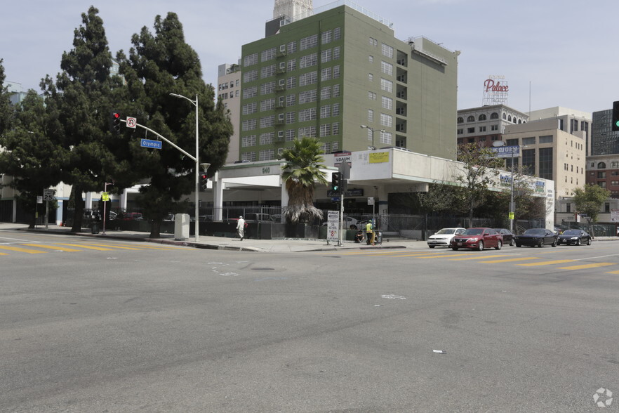 940 S Hill St, Los Angeles, CA for sale - Primary Photo - Image 1 of 17