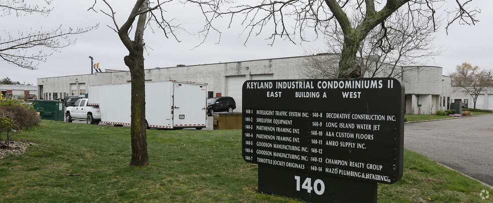 140 Keyland Ct, Bohemia, NY for lease - Building Photo - Image 1 of 9