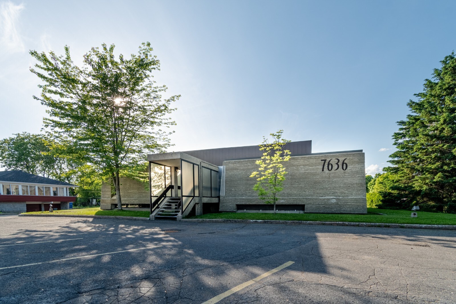 7636 Boul Wilfrid-Hamel, Québec, QC à vendre Photo principale- Image 1 de 1