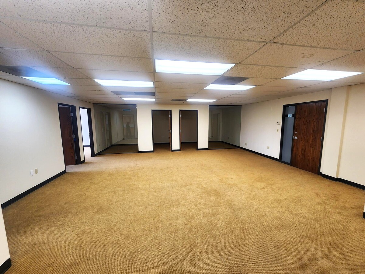 11150 N Huron St, Northglenn, CO 80234 - Unité 207 -  - Photo intérieure - Image 1 of 6