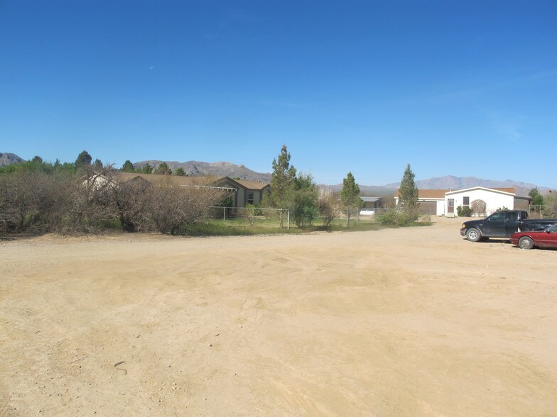Cactus Rd & Brookmore Rd, Baker, CA à vendre - Photo principale - Image 1 de 23