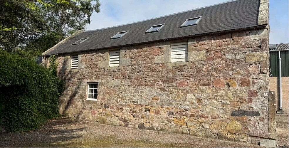 Lethangie, Milnathort for lease - Building Photo - Image 2 of 4