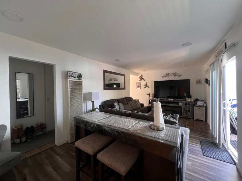 4118 Redondo Beach Blvd, Torrance, CA à vendre - Photo du bâtiment - Image 3 de 27