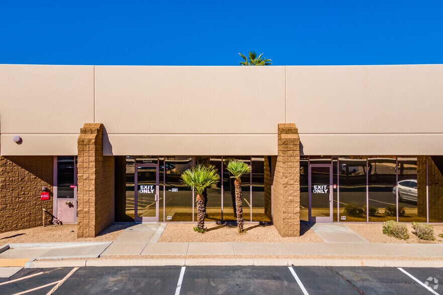 17235 N 75th Ave, Glendale, AZ à vendre - Photo du bâtiment - Image 3 de 6