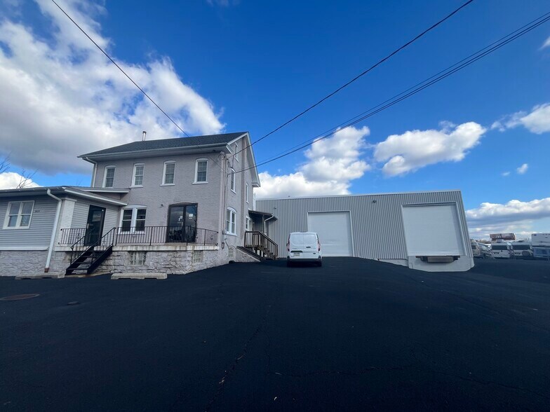 3425 Bethlehem Pike, Souderton, PA à louer - Photo du bâtiment - Image 3 de 4