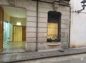 Retail in Arenys de Mar, Barcelona for lease Interior Photo- Image 1 of 12