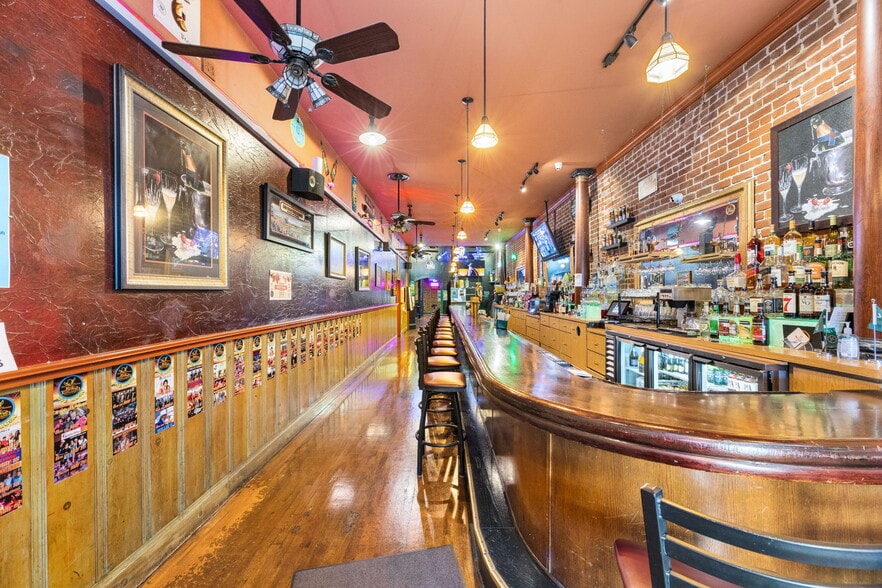 22519-22521 Main, Hayward, CA for sale - Interior Photo - Image 3 of 38